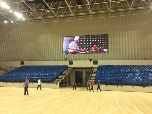 7.62mm Pixels Led Video Wall Display , Large Led Display Panels Easy To Move